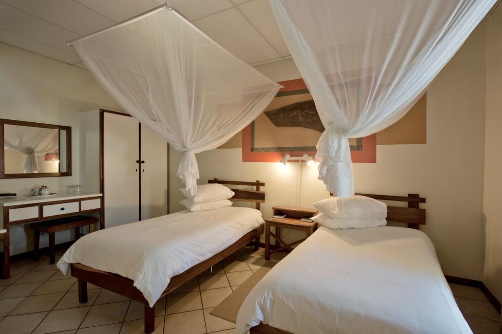Oshakati Country Hotel Bilik gambar