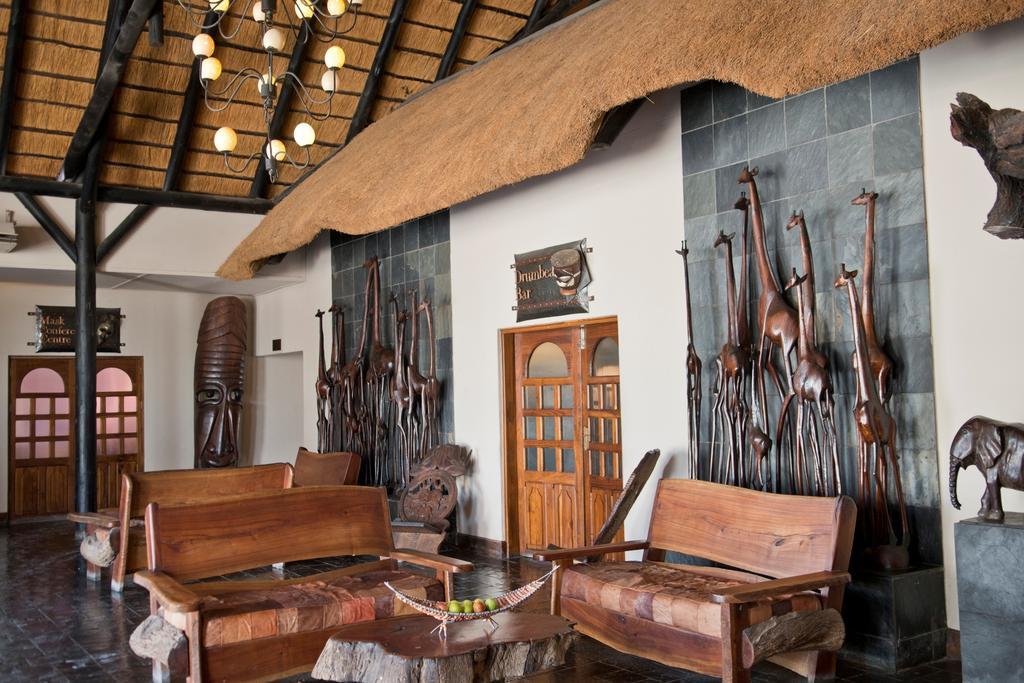 Oshakati Country Hotel Luaran gambar